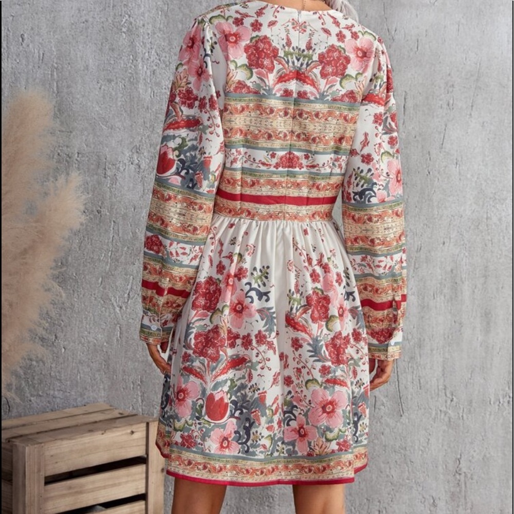 Bohemian Floral Print Surplice A Line Dress - Picture 2 of 6